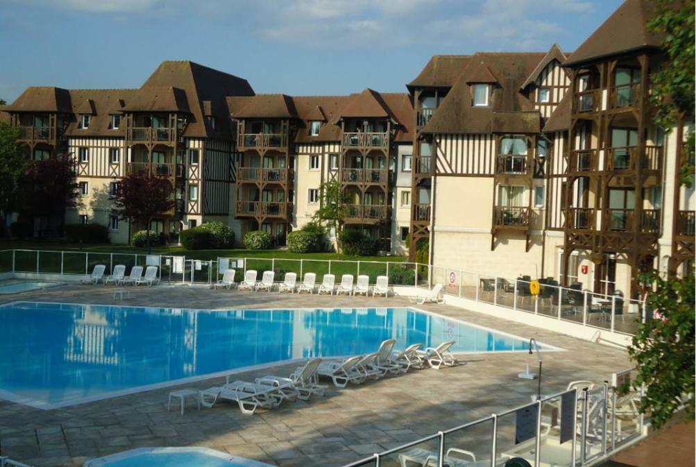 Tres Bel Appartement 8 Personnes Wifi Offert Ντοβίλ Εξωτερικό φωτογραφία